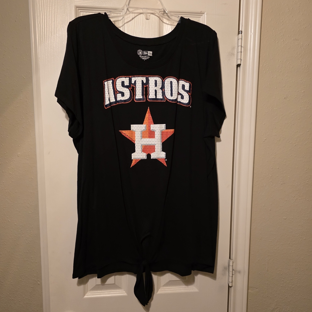 Torrid Black Astros Graphic Tee